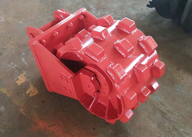Replaceable Excavator Compaction Wheel  Pick Up Joint Step Design Step Design