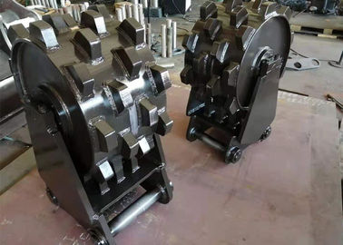 耐久の圧縮の車輪の掘削機の付属品/鋼鉄車輪のコンパクター